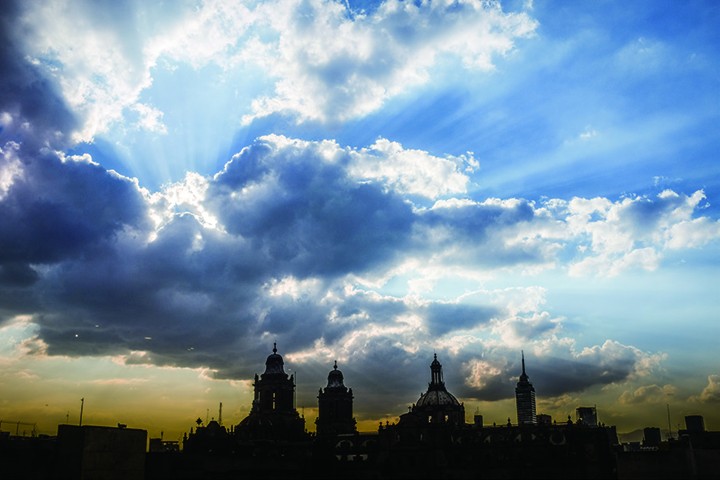 第五个太阳照耀 昨日之城