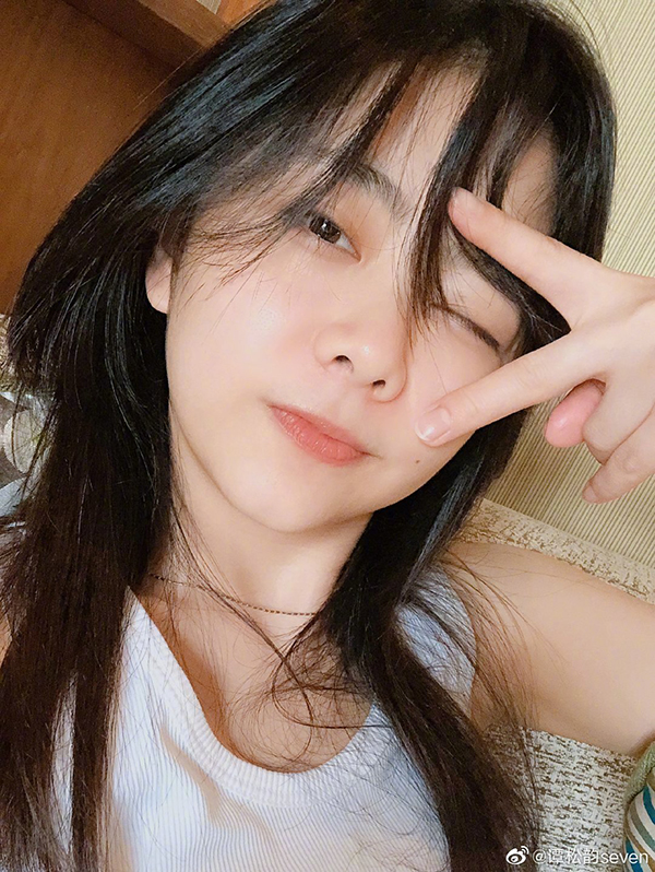 1600680869679858.jpg 4deda15fgy1ggqgq0djn3j20u013xwnm.jpg