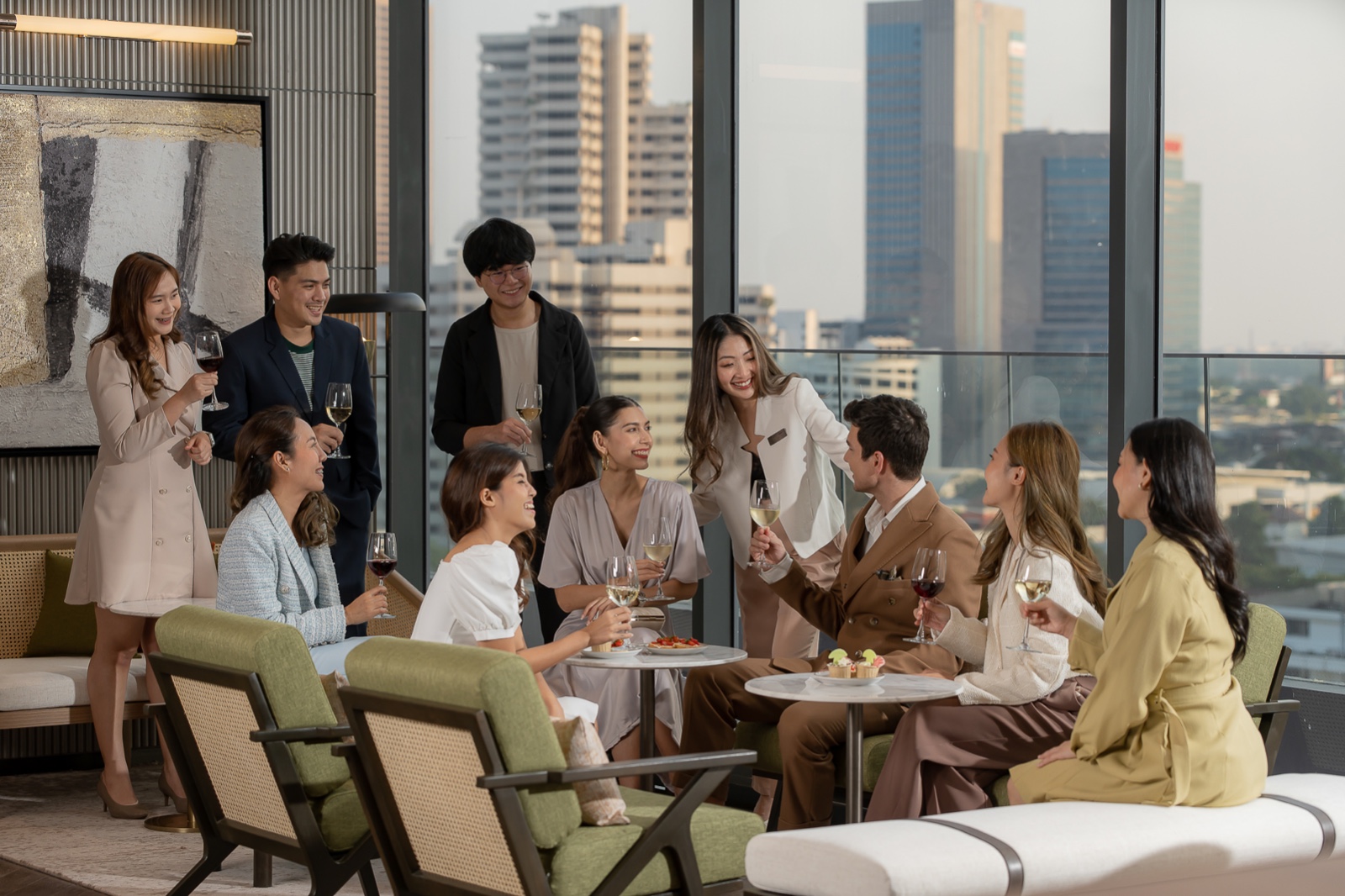 The Social_enjoy complimentary snacks and beverages three nights a week at The Den_Staybridge Suites Bangkok Sukhumvit.JPG